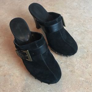 Bandolino Black Clog Heels Very Good Condition Sz 6